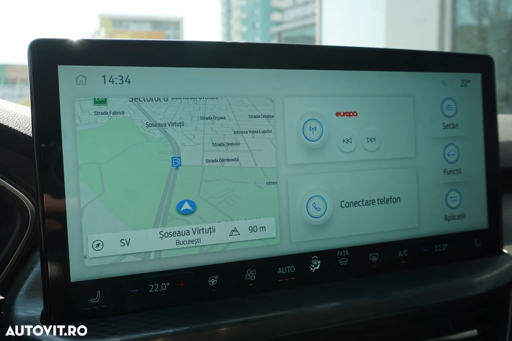 Ford Kuga 1.5 EcoBoost A8 FWD Titanium - 9