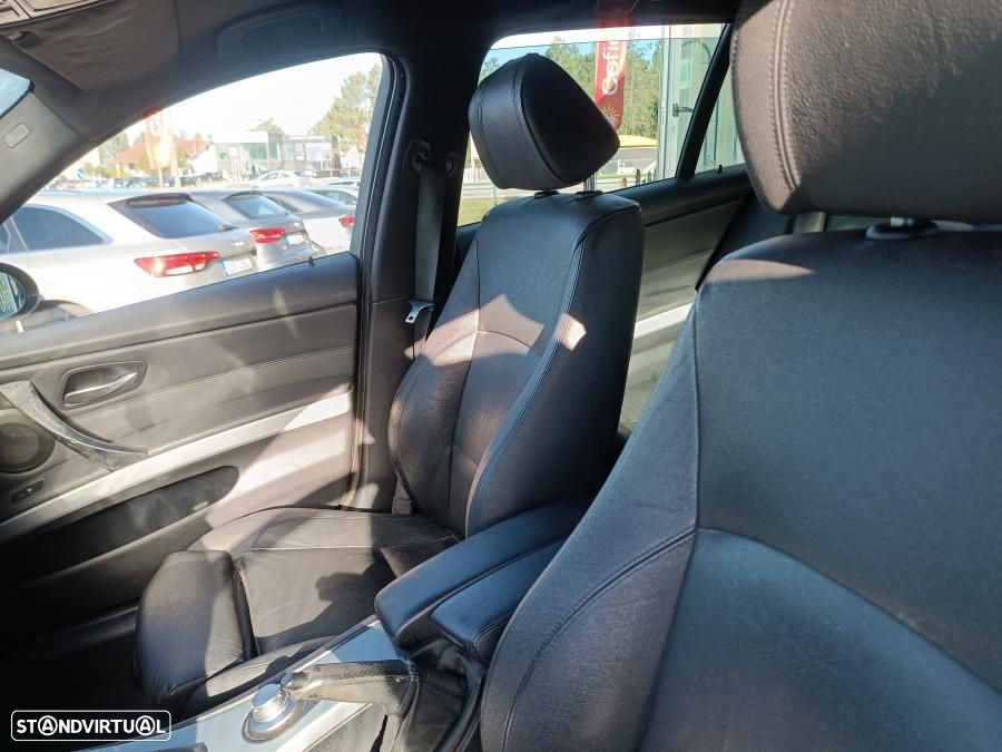 BMW 320 d Touring EfficientDynamics - 5