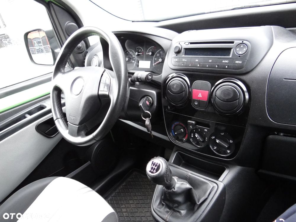 Fiat Qubo 1.4 8V MyLife - 35