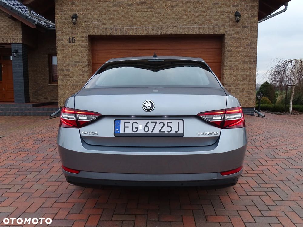 Skoda Superb 1.5 TSI ACT Ambition - 5