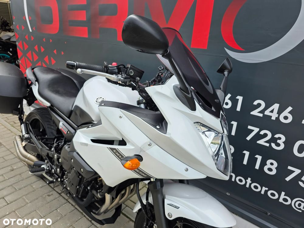 Yamaha XJ - 28