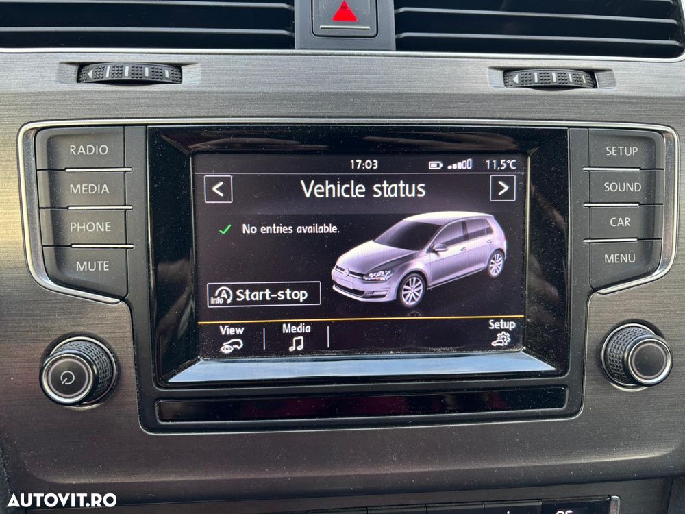 Volkswagen Golf - 11