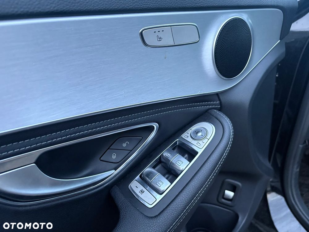 Mercedes-Benz Klasa C 220 (BlueTEC) d 7G-TRONIC - 23