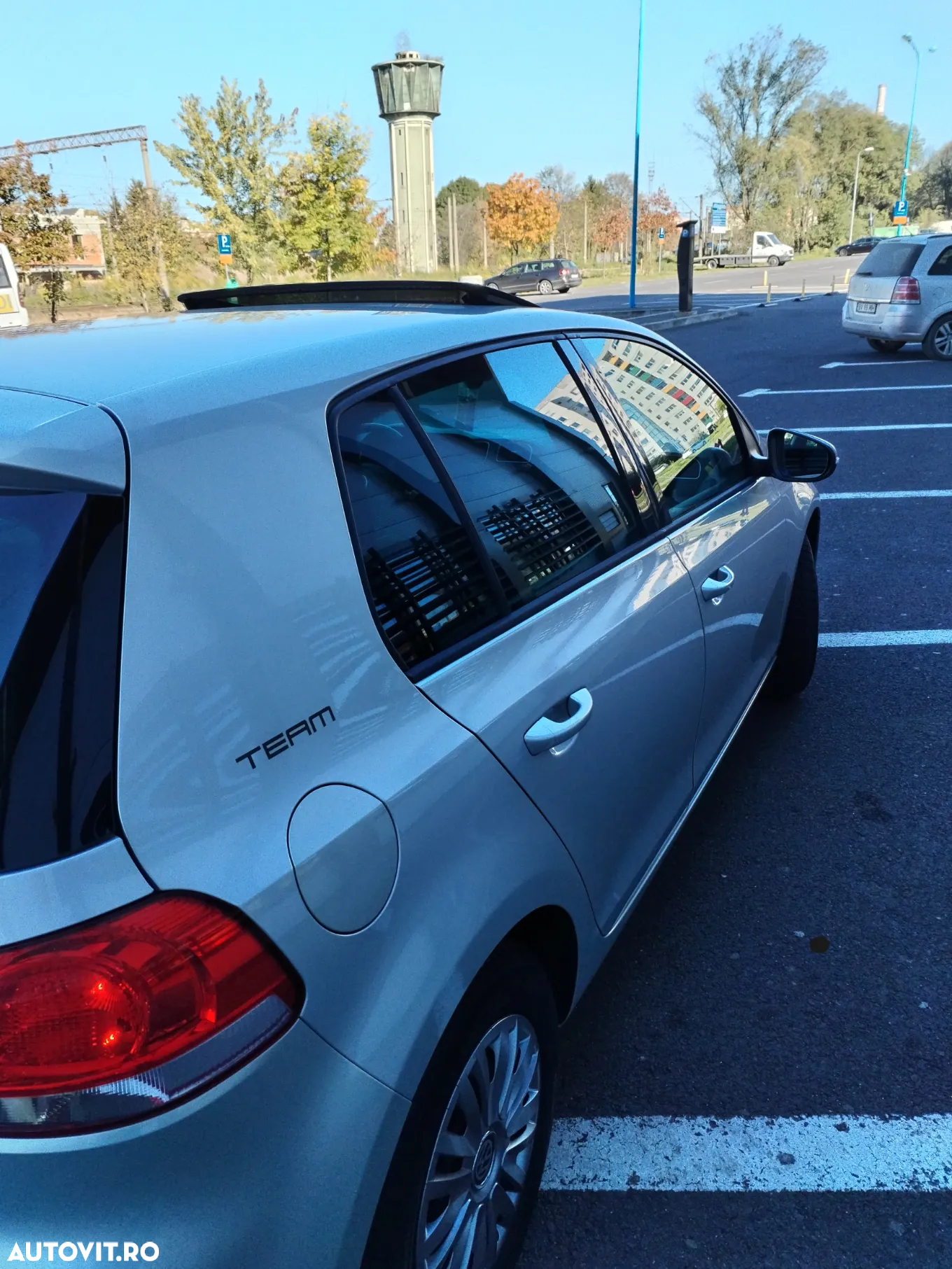 Volkswagen Golf - 5