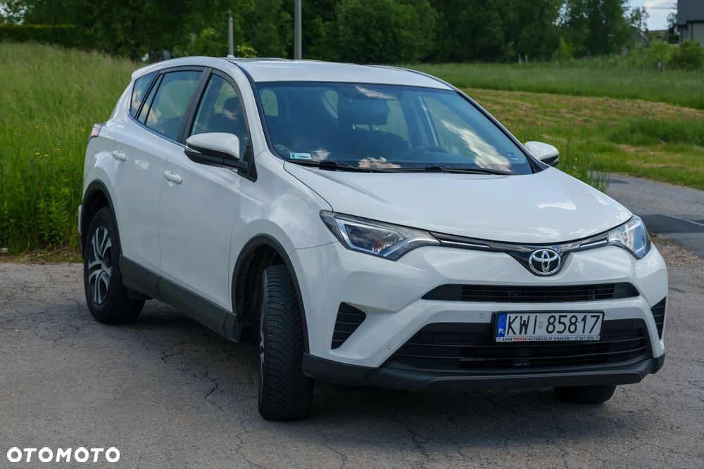 Toyota RAV4 2.0 D-4D Active 4x2 - 26