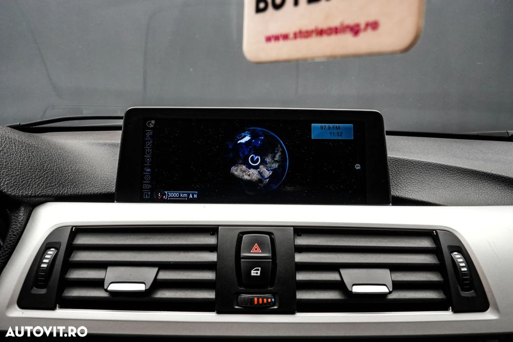 BMW Seria 3 320d DPF Blue Performance Edition Lifestyle - 21