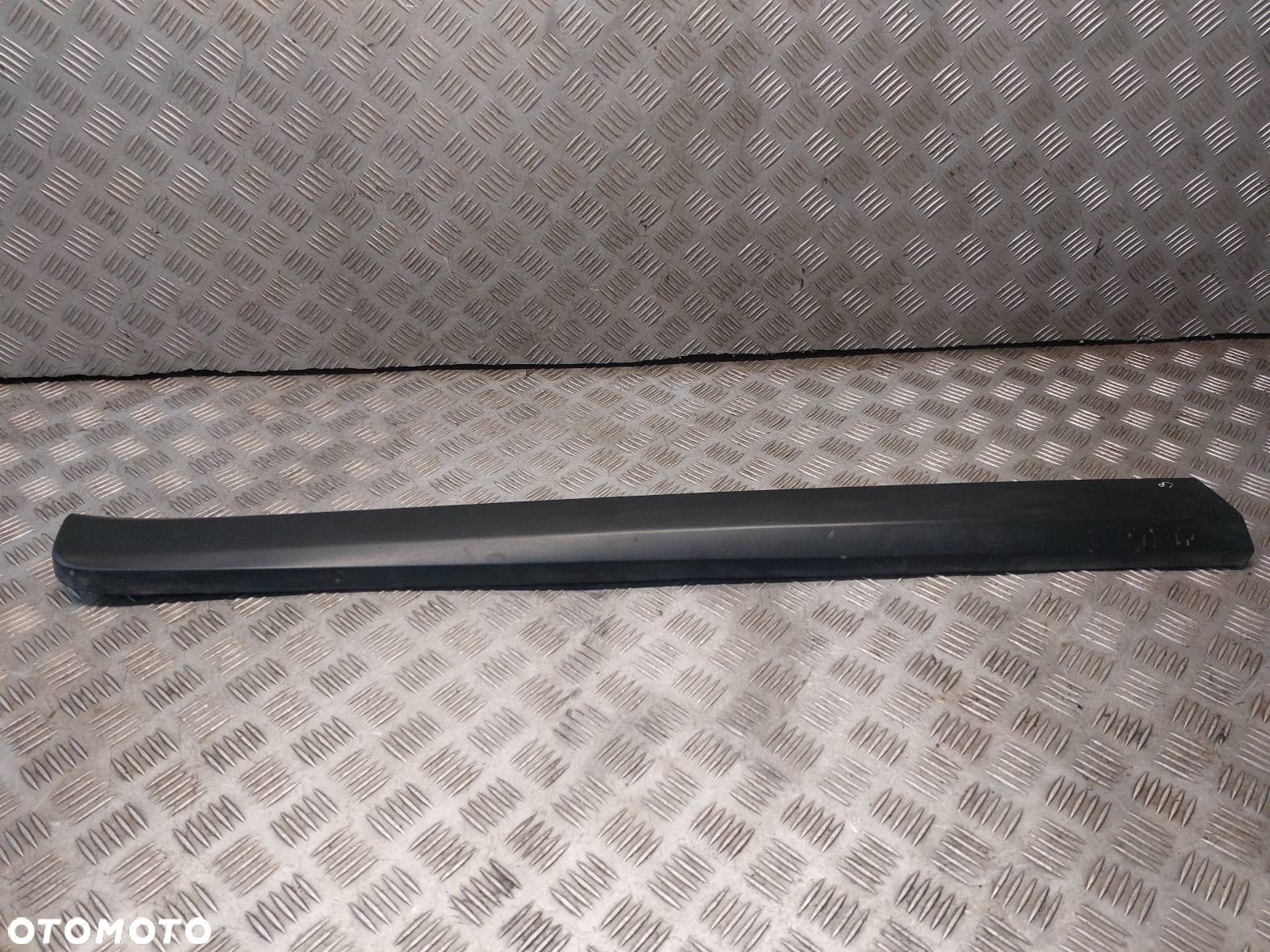 LISTWA DRZWI LEWY PRZÓD VOLVO XC60 I 31294845-E - 1
