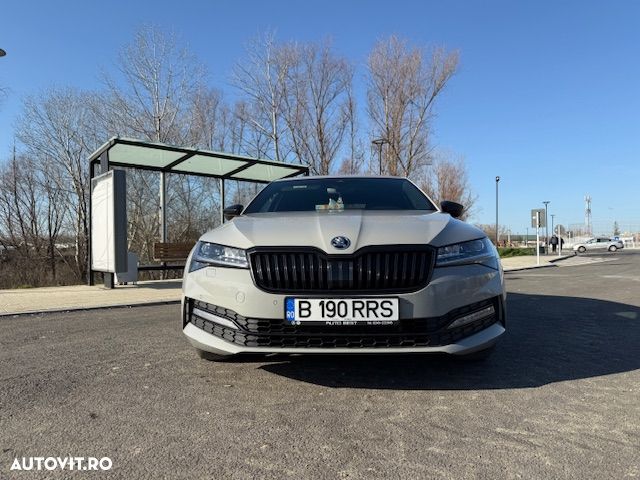 Skoda Superb 2.0 TSI DSG Ambition - 2