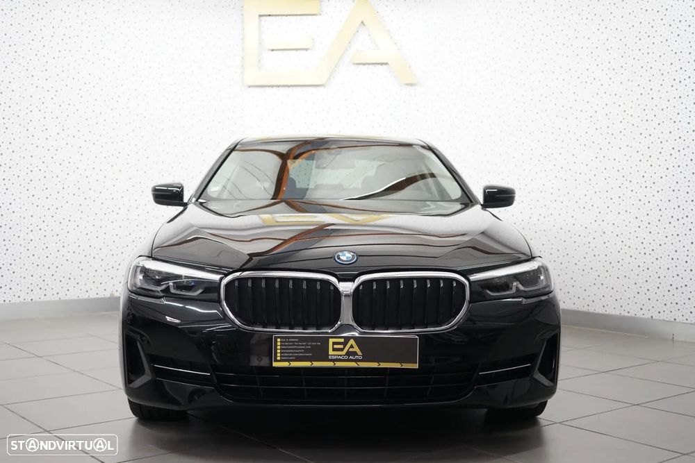 BMW 530 e Aut. Luxury Line - 2