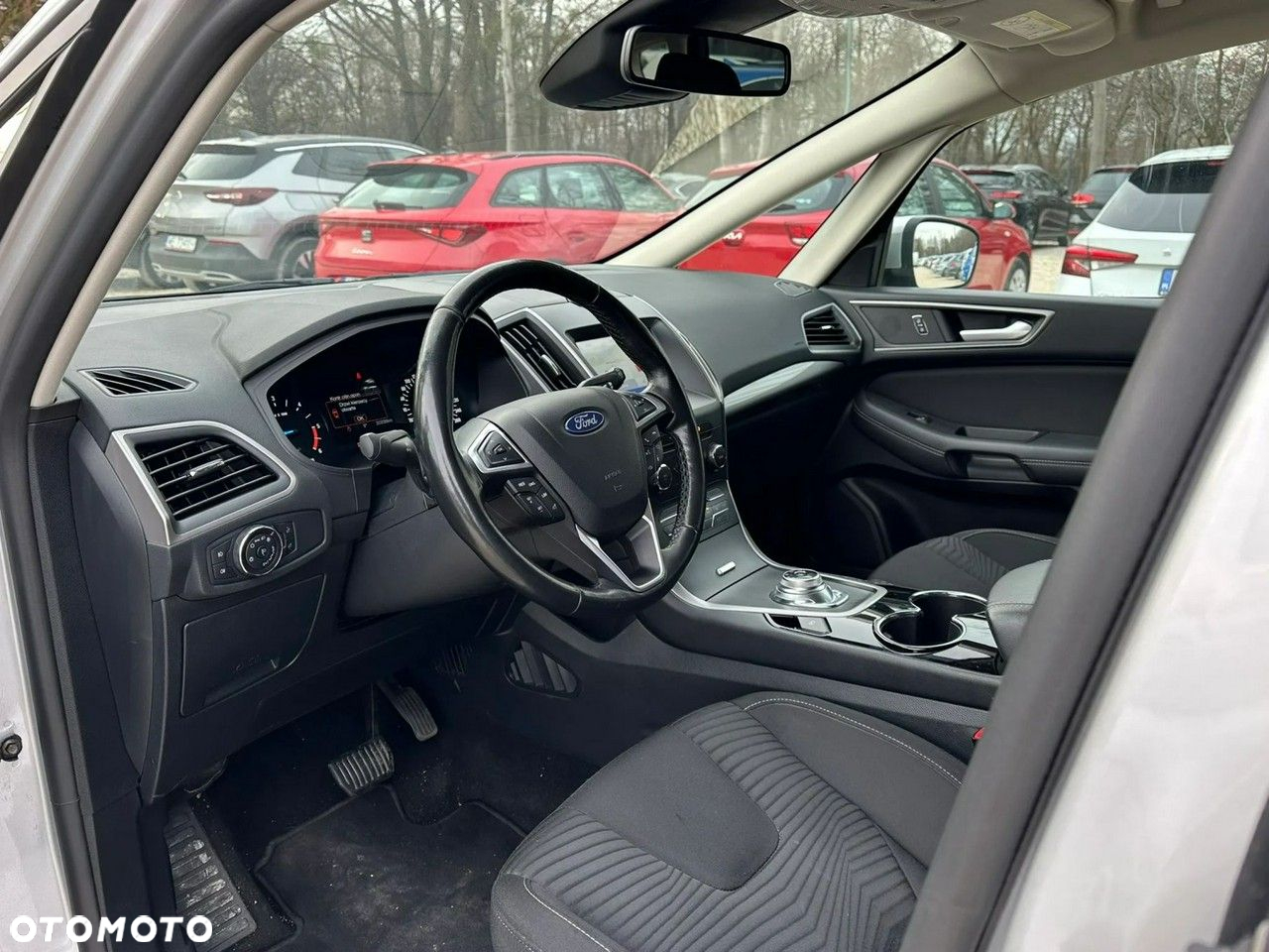 Ford S-Max - 7