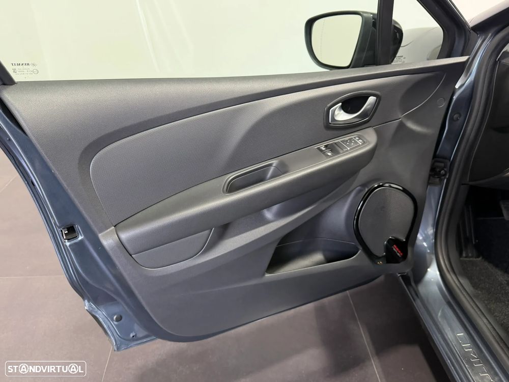 Renault Clio 1.5 dCi Limited - 18