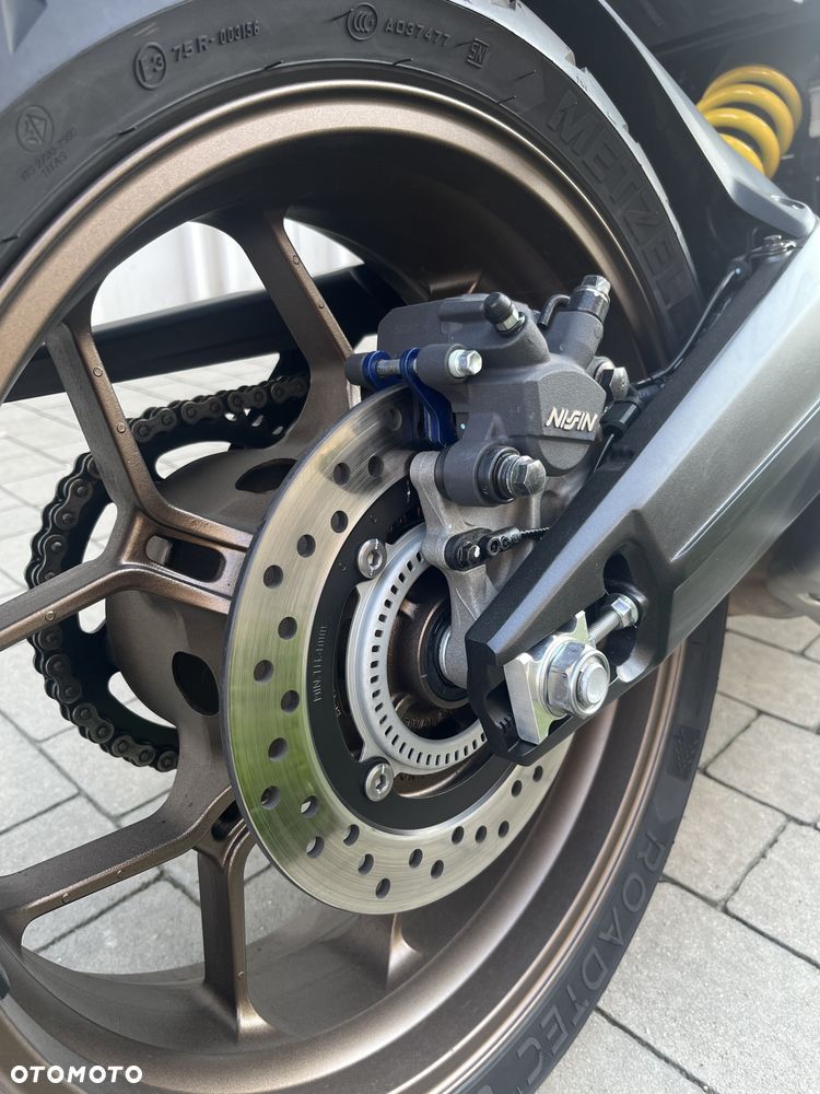 Honda CB - 5