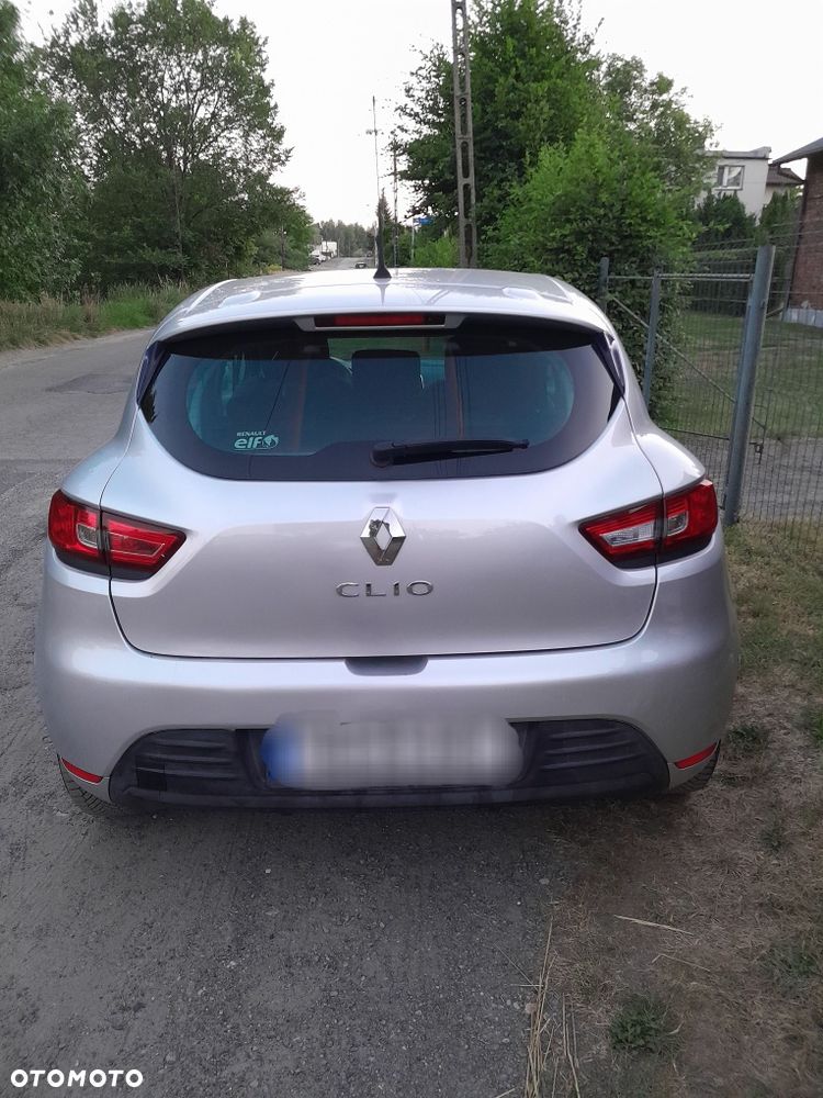 Renault Clio - 2