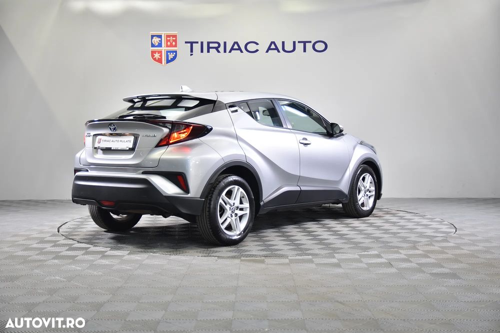 Toyota C-HR - 6