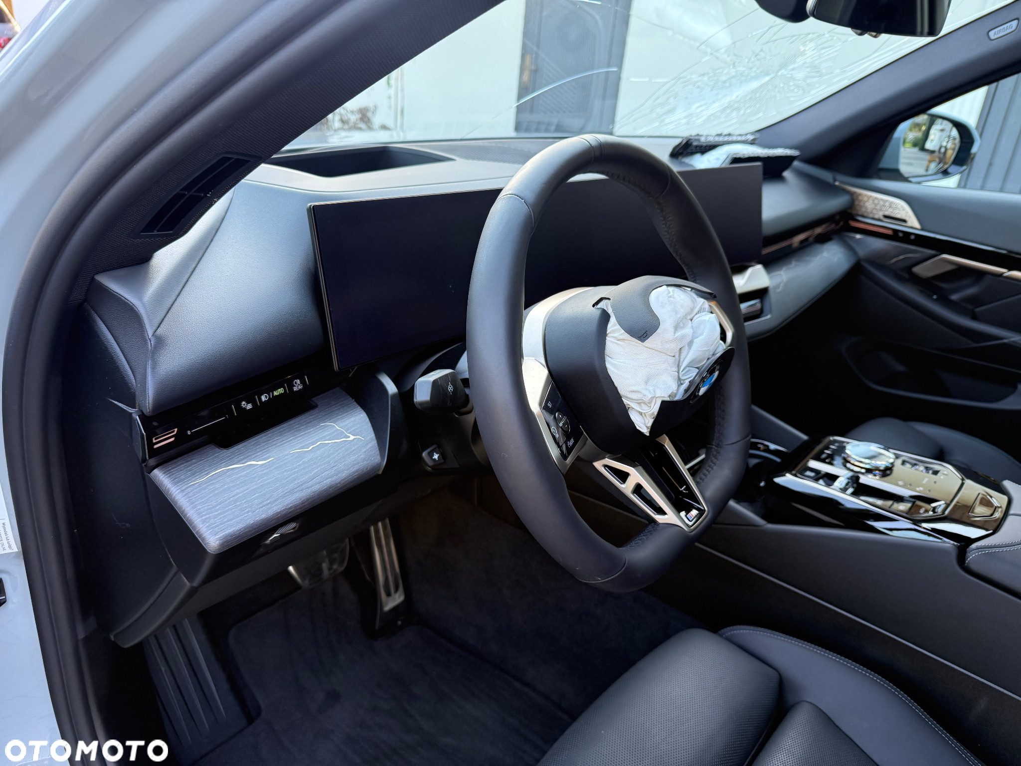 BMW Seria 5 520i mHEV M Sport - 25