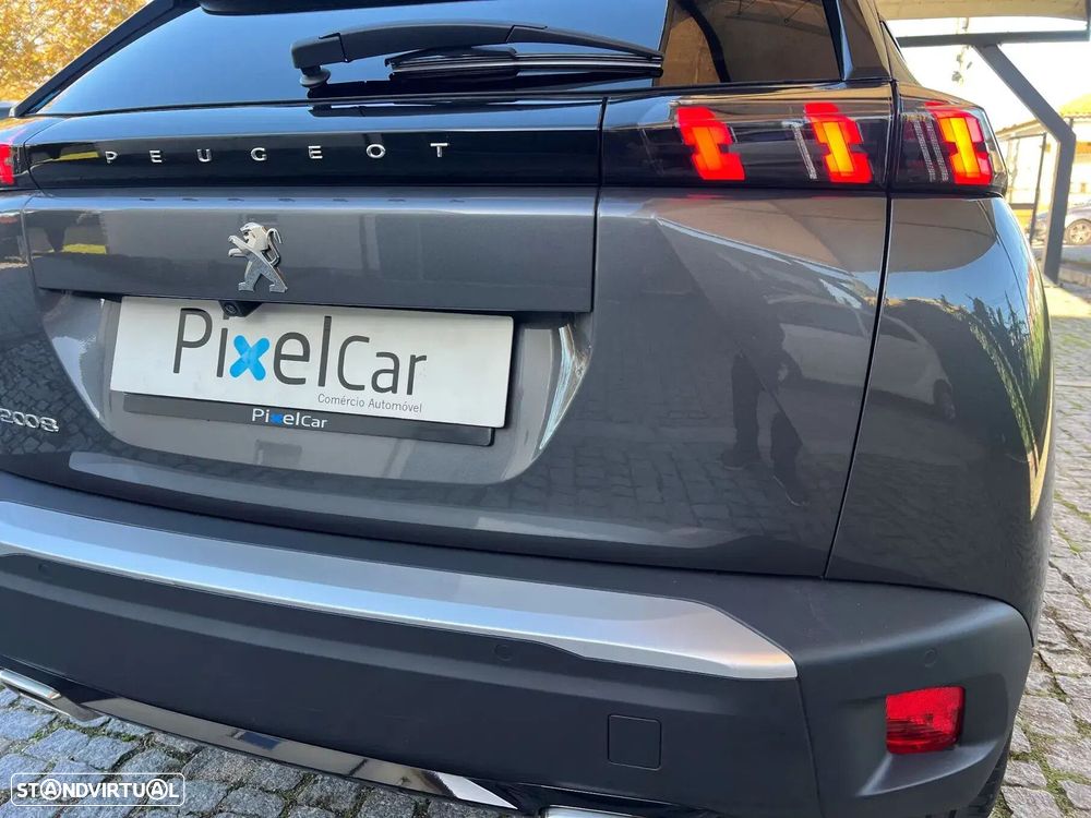 Peugeot 2008 PureTech 130 EAT8 Allure - 14