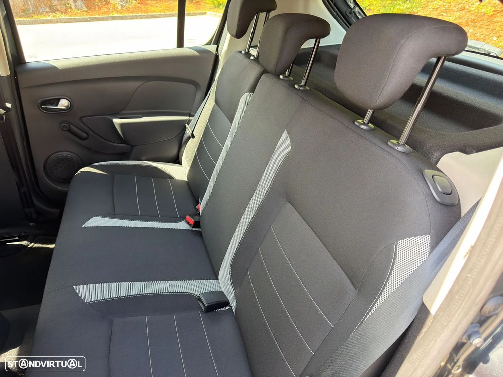 Dacia Sandero Stepway TCe 100 Prestige - 20