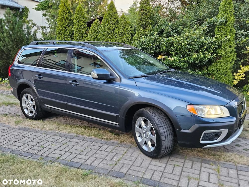 Volvo XC 70 D5 AWD Summum - 8