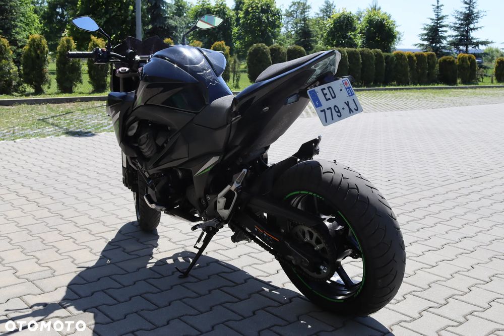 Kawasaki Z - 6
