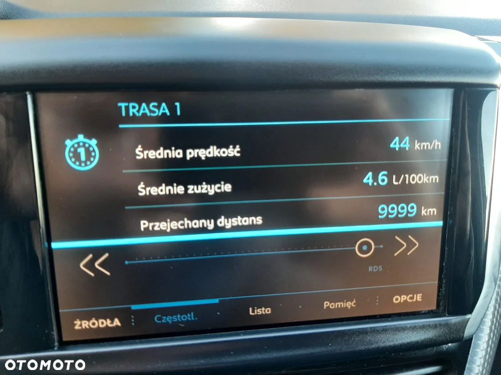 Peugeot 2008 1.5 BlueHDi Active S&S - 29