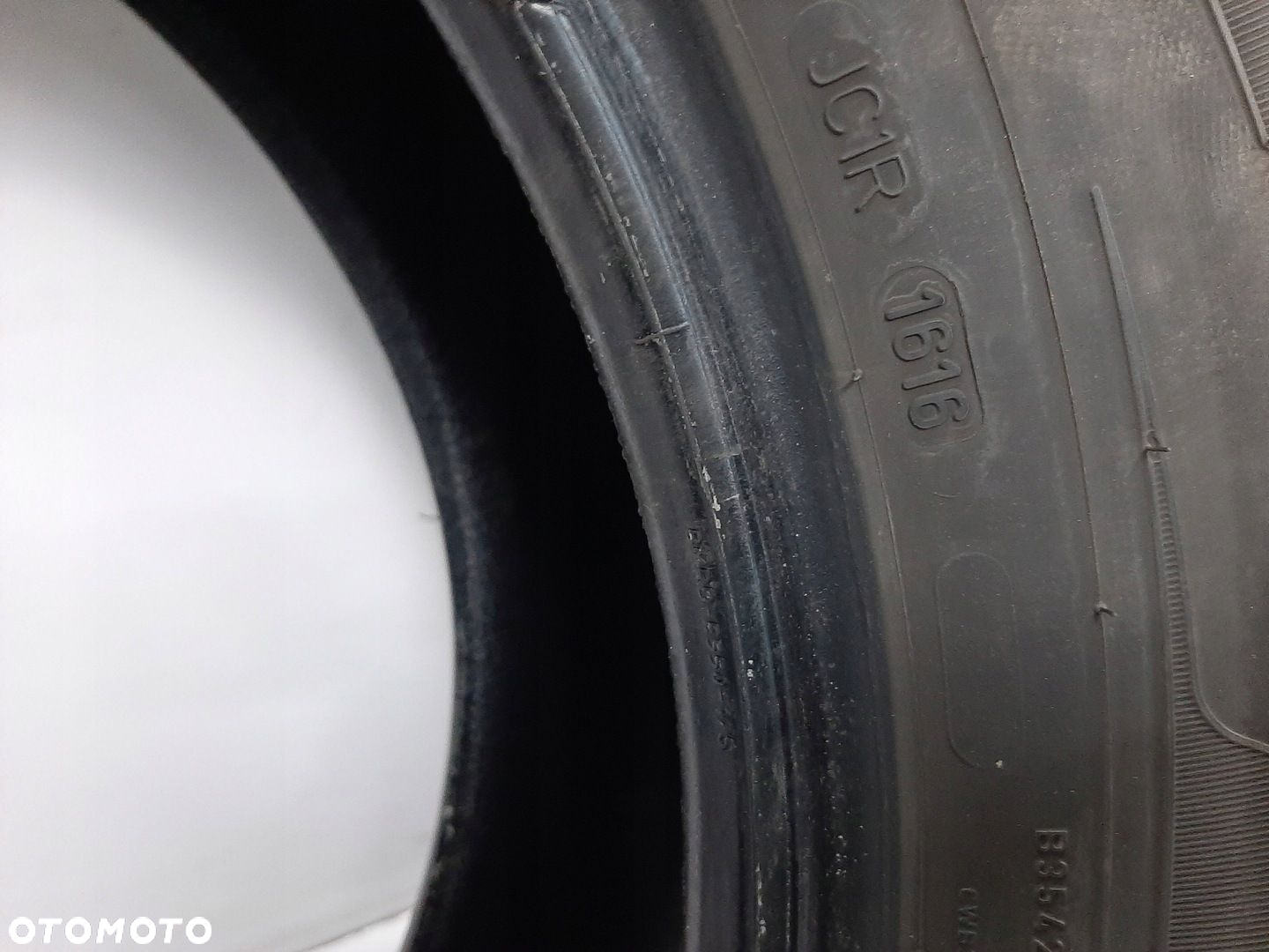 OPONY DUNLOP SP WINTER SPORT 3D 235/65R17 104H 2016 BIEZNIK 4MM ZIMA 4SZT - 5