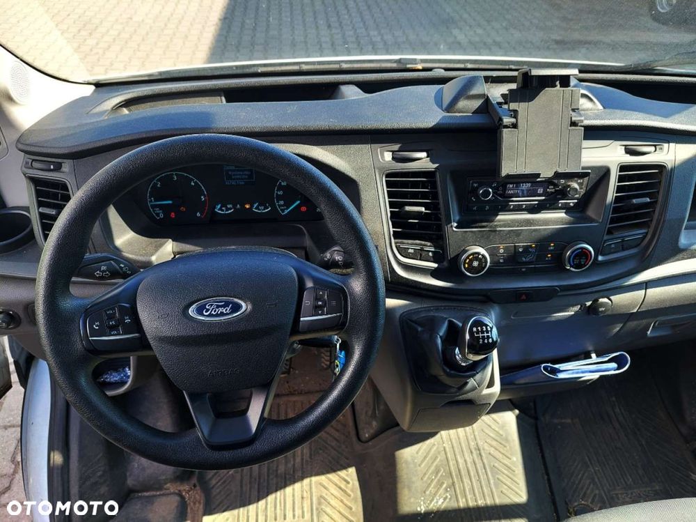 Ford Transit - 8