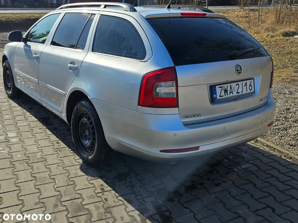 Skoda Octavia 2.0 TDI Ambiente - 13