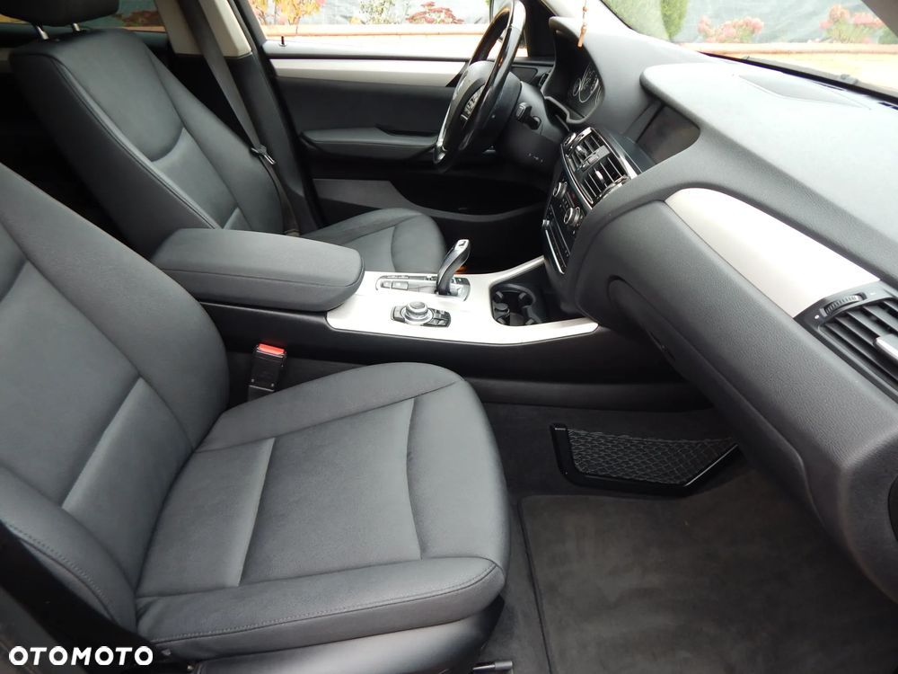 BMW X3 xDrive28i Sport-Aut Advantage - 15