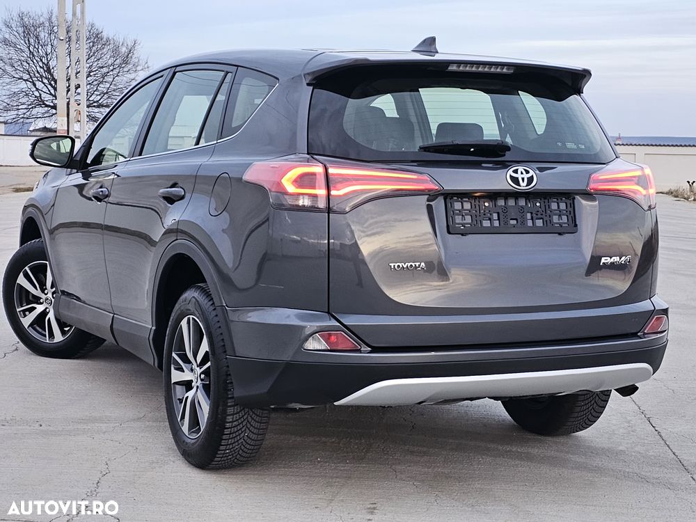 Toyota RAV4 - 36
