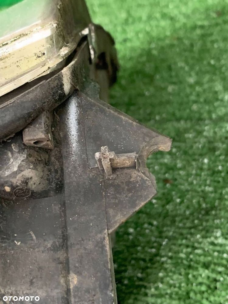 Lampa przód przednia prawa Fiat Panda II Europa 41680775 WWA - 9