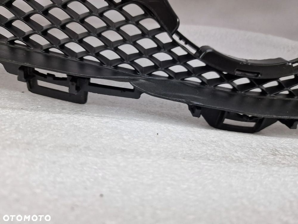 MERCEDES E-KLASSA W213 16- ATRAPA / GRILL PRZEDNI PRZÓD NA KAMERĘ , NR A213888223 , NR AUKCJI GL563/2 - 18