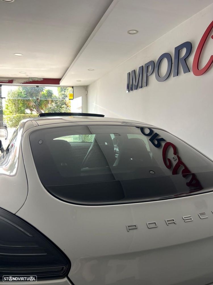 Porsche Panamera 3.0 V6 - 26