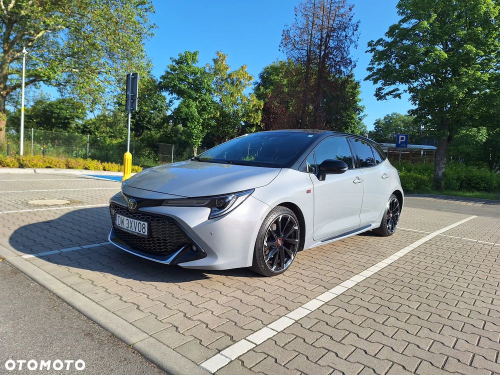 Toyota Corolla - 4