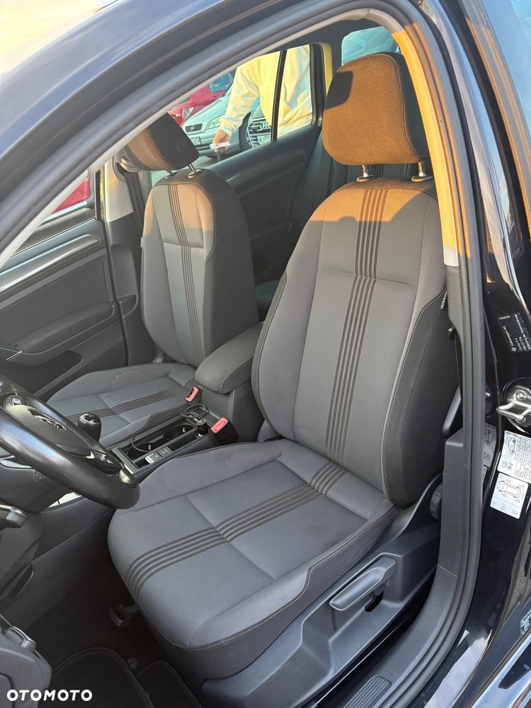 Volkswagen Golf - 7