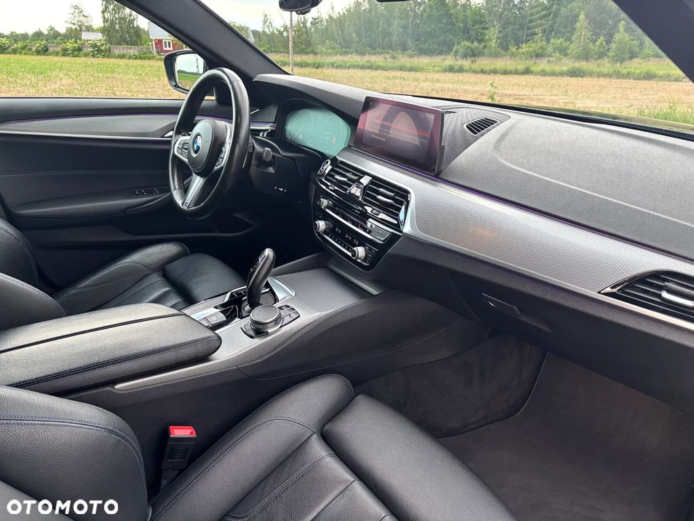 BMW Seria 5 530i GPF M Sport sport - 10