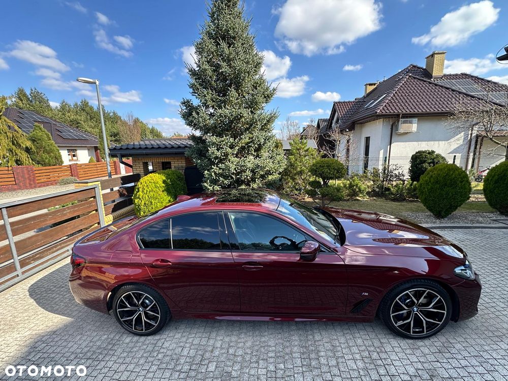 BMW Seria 5 540d xDrive mHEV M Sport sport - 3