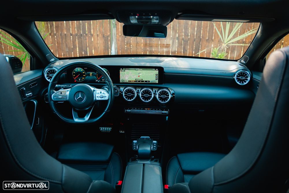 Mercedes-Benz A 250 e 8G-DCT AMG Line Advanced Plus - 30