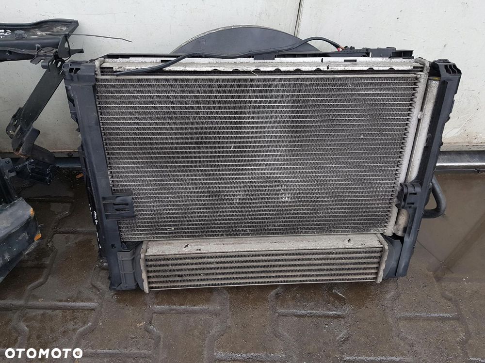 BMW 3 E92 E93 3.0 D PAS PRZEDNI CHŁODNICE WENTYLATOR AUTOMAT - 5