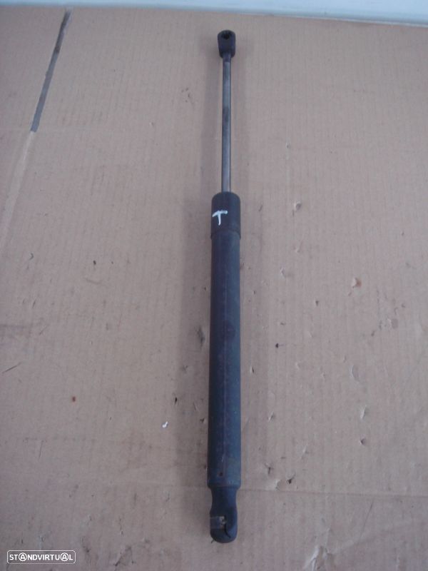 Amortecedor Tampa De Mala Volkswagen Golf V (1K1) - 1