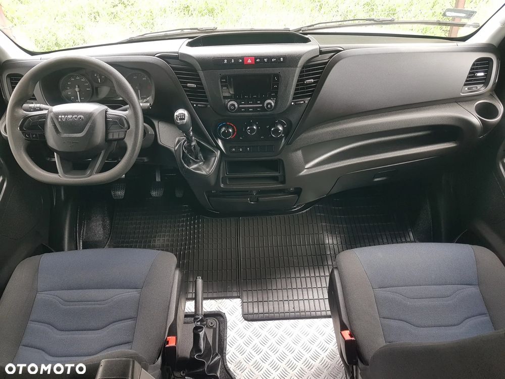 Iveco DAILY KONTENER NISKOPODŁOGOWY 4,43x2,23x2,42 SKLEP FOODTRUCK BAR KLIMA KONIOWÓZ KAMPER - 20