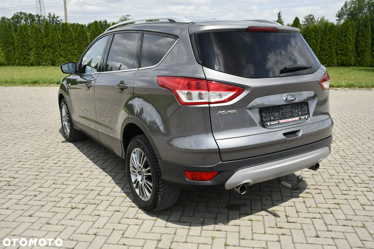 Ford Kuga - 10
