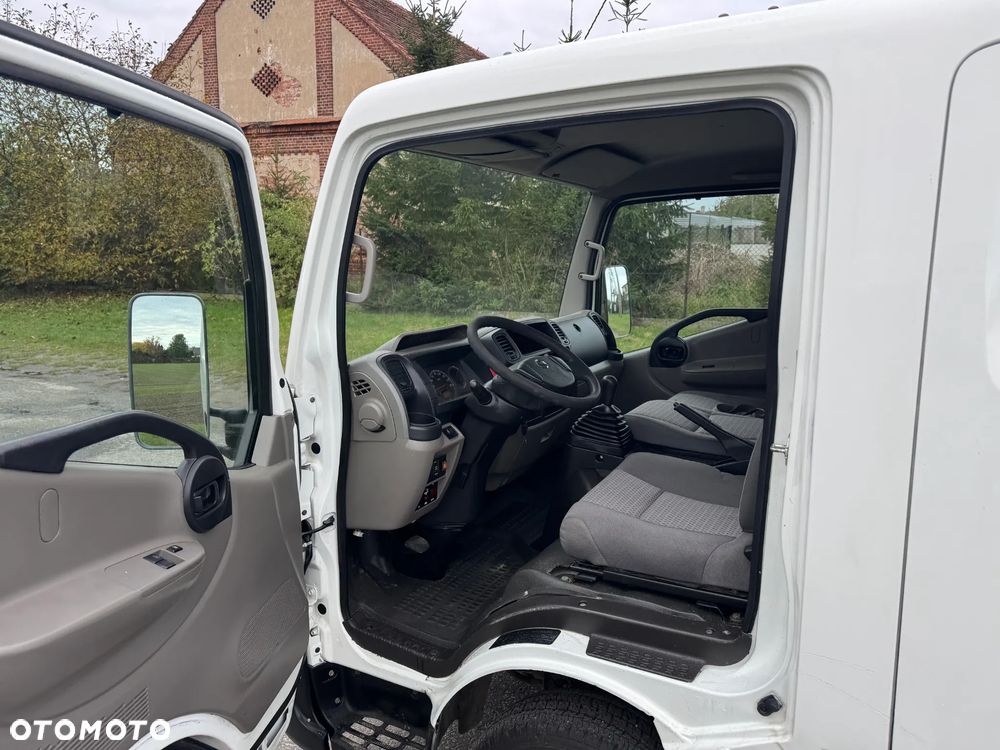 Nissan Cabstar 35.13 * 2.5 / 130KM * Wywrotka * DOKA * 6 Osób * - 25