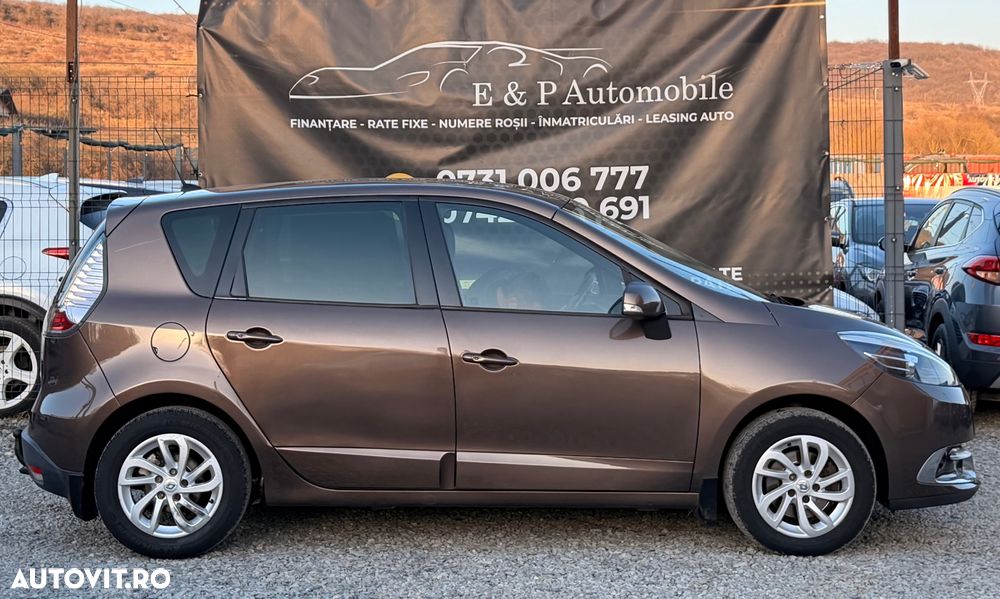 Renault Scenic - 10