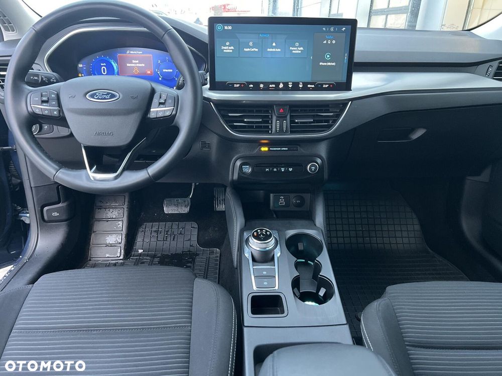 Ford Focus - 24