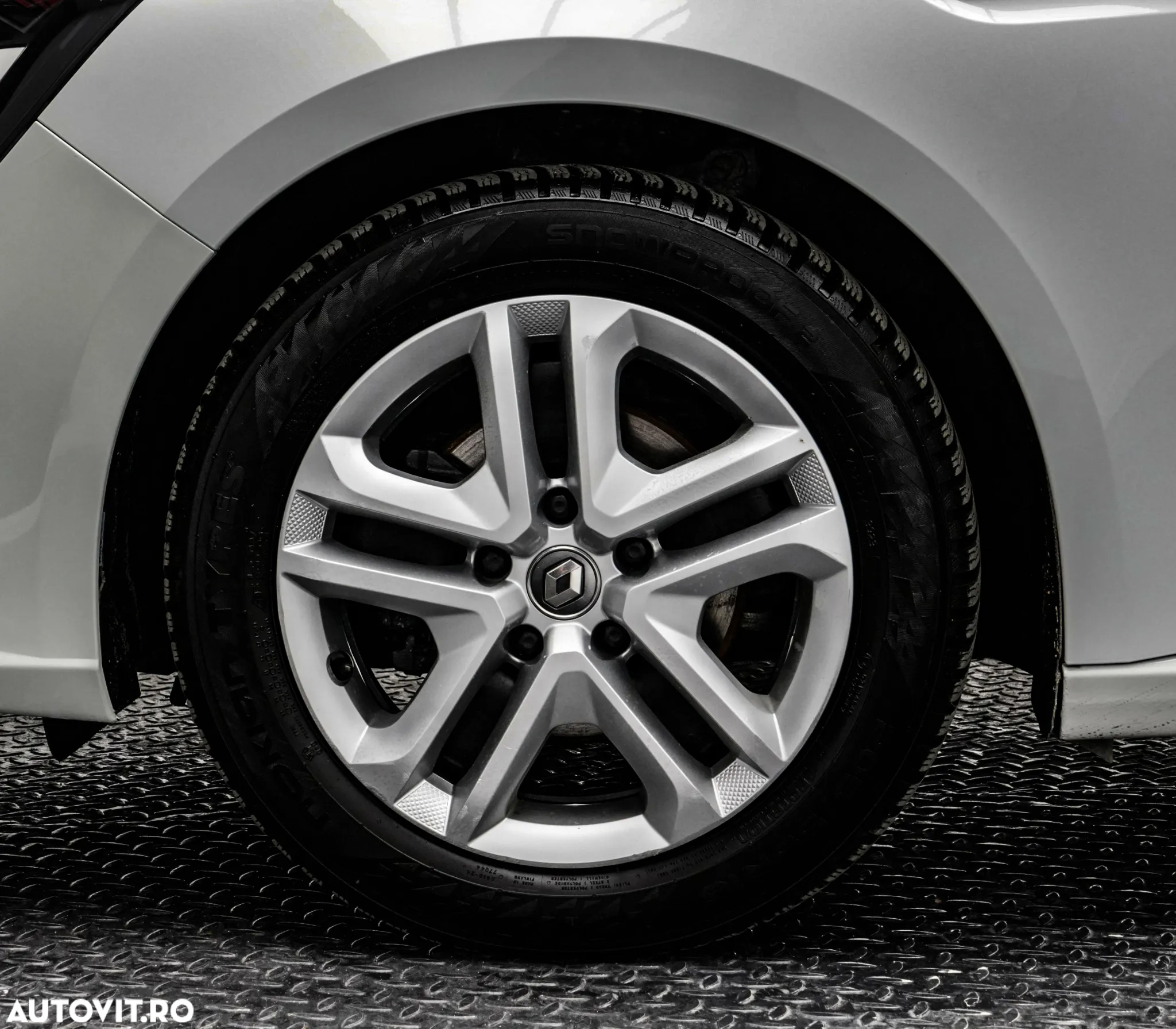 Renault Megane Blue dCi 116 Life - 21