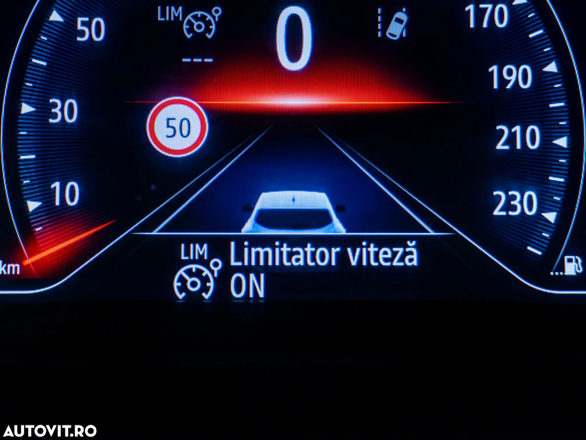 Renault Megane BLUE dCi 115 EDC BUSINESS EDITION - 38