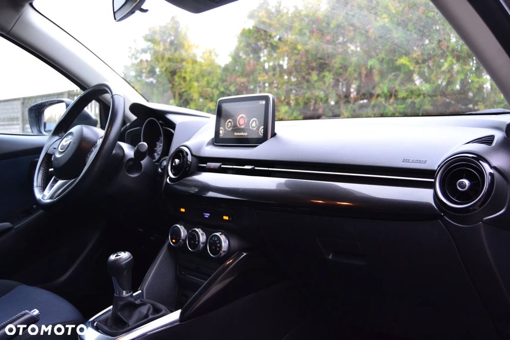 Mazda 2 SKYACTIV-G 90 Exclusive-Line - 32