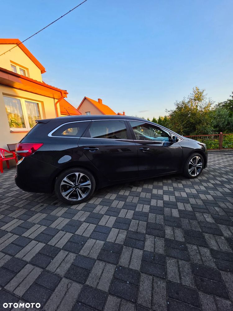 Kia Ceed 1.6 CRDi L Business Line DCT - 5