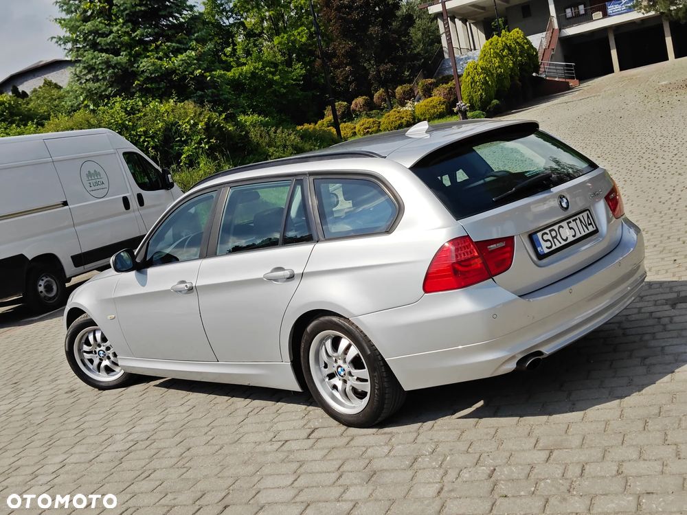 BMW Seria 3 316d Edition Luxury Line Purity - 35