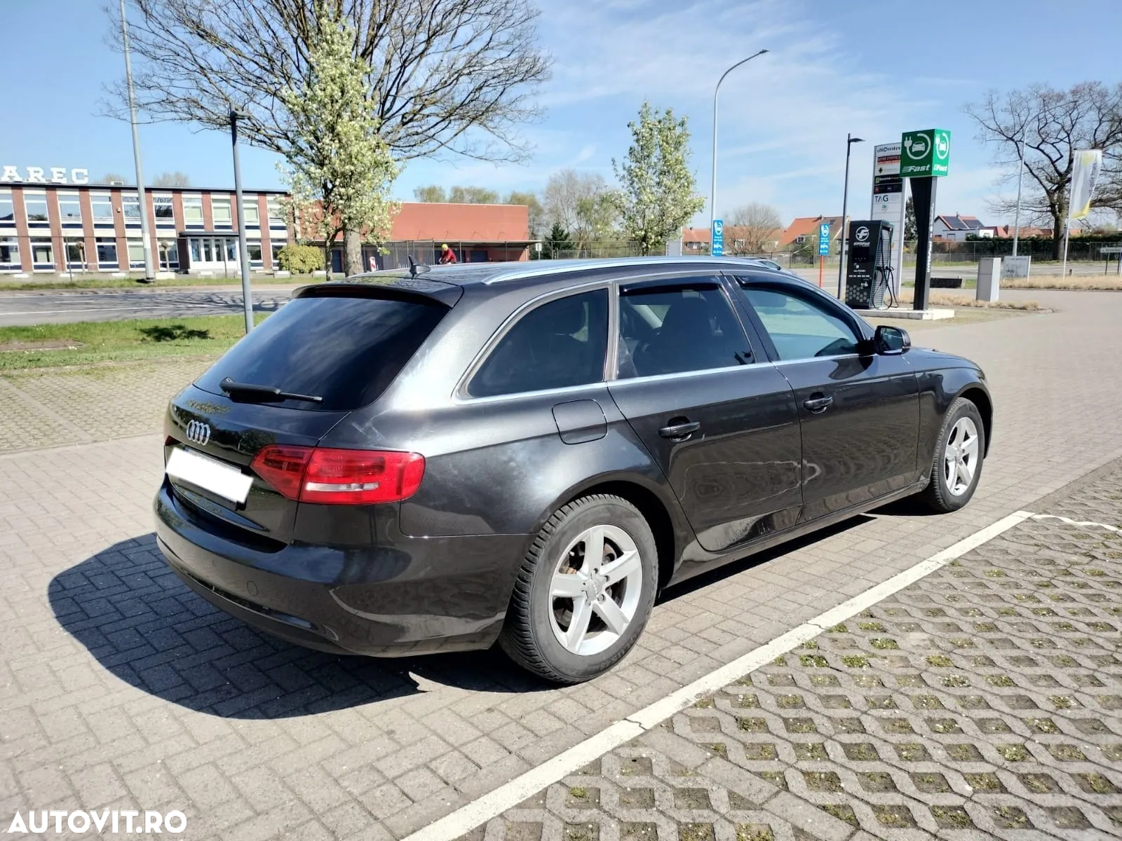 Audi A4 - 4